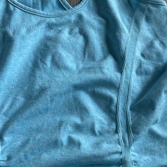 Athleta Blue Racer Back Tank With Rouched Front Size XL - Picture 3 of 7